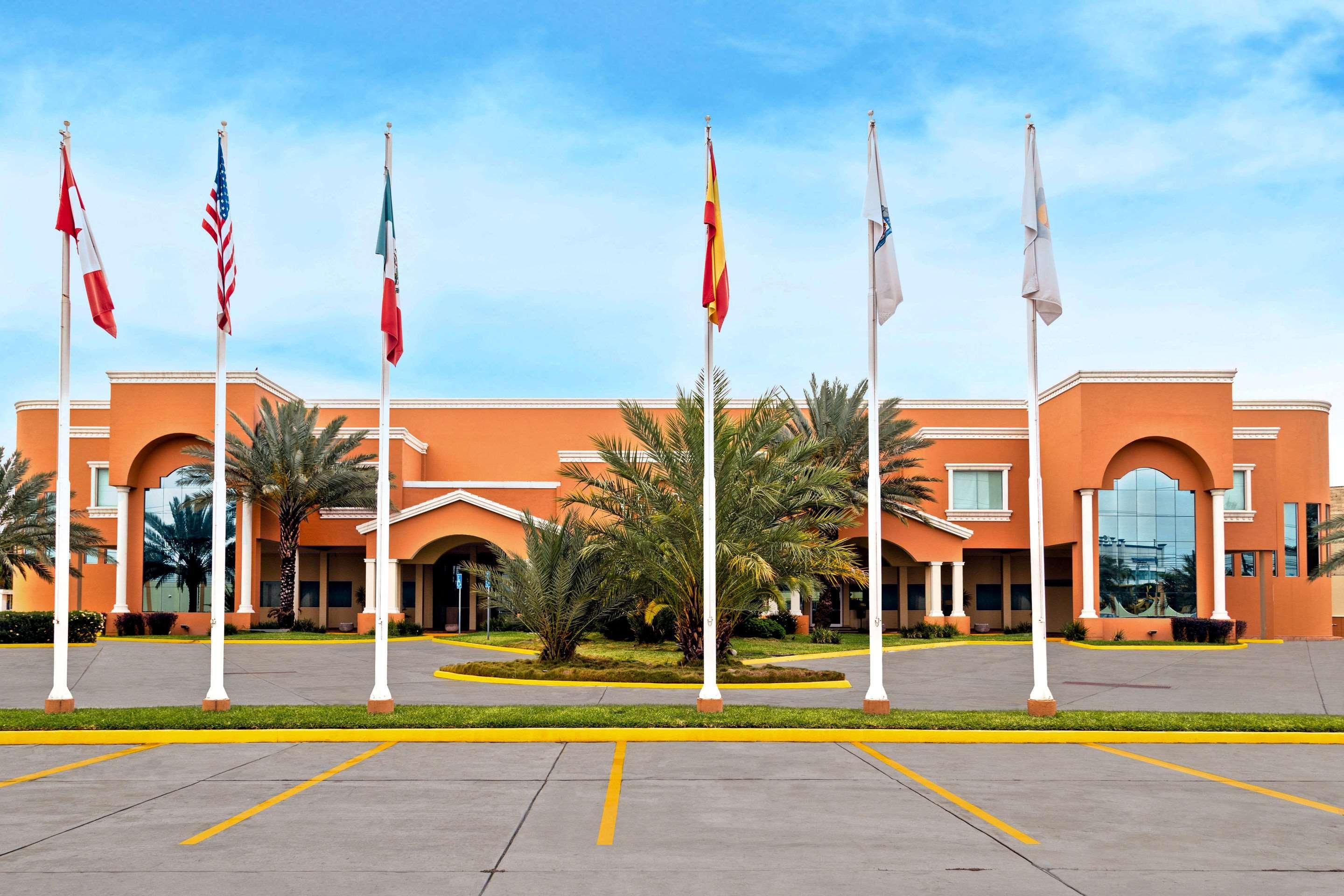 Comfort Inn Monterrey Norte San Nicolas de los Garza Exterior foto